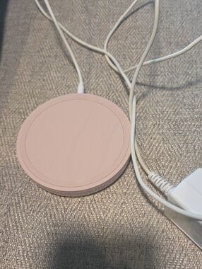 Belkin Pink Wireless Phone Charger F7U050